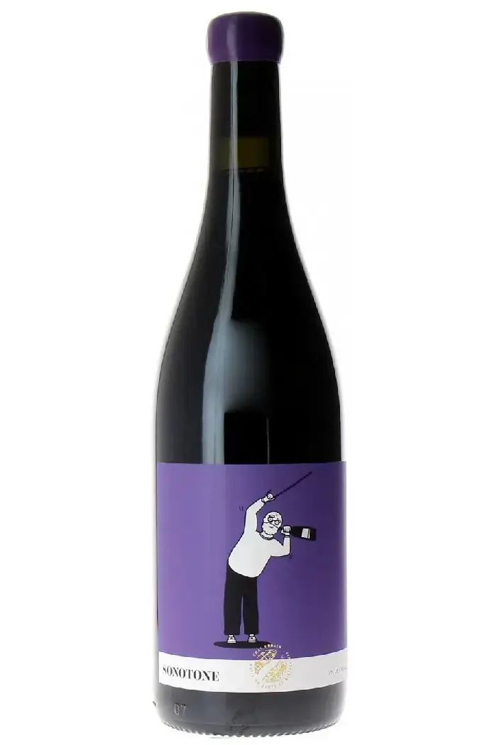 Sonotone er en frisk naturvin rødvin fra Les Chais du port du la Lune - fantastisk kreativ naturvin wine maker fra Bordeaux. Naturvin tilbud: Bland 6 stk og spar 15%