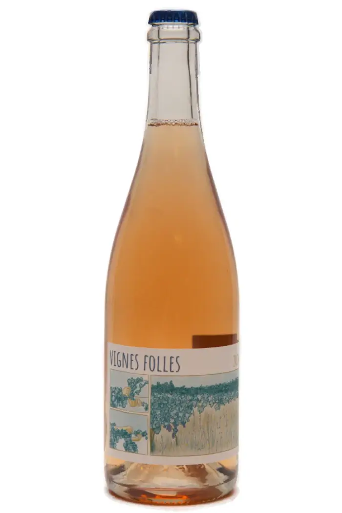 La Vigne Folle Rosé 2024:  Lækker lakserosa Pétillant Naturel! La Vigne Folle Rosé 2024 har en uimodståelig lakserosa farve, og byder velkommen med en blomsteragtig duft og røde frugter. Fantastiske biodynamiske bobler!